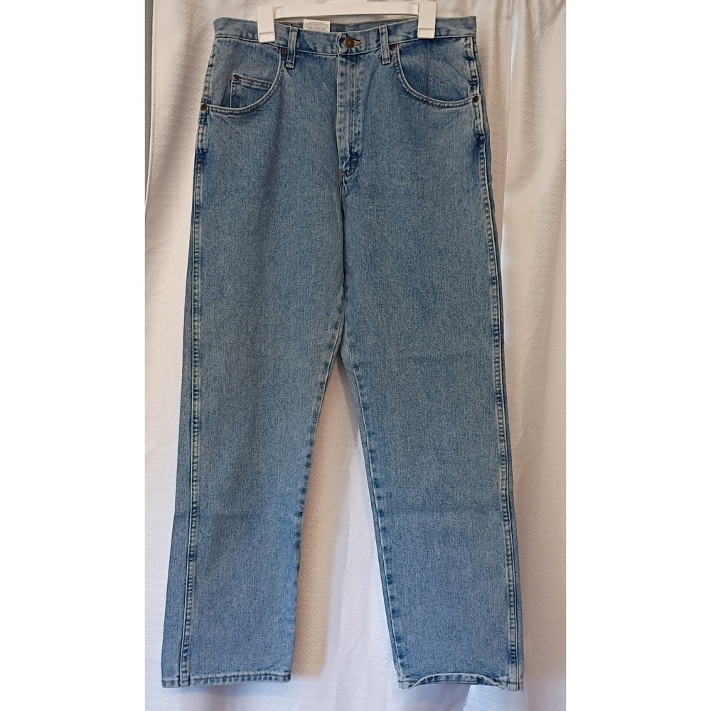 Wrangler Blues Jeans Mens 36x34 Blue Relaxed Fit Workwear Barn Chore NEW